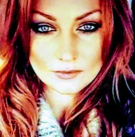 macmommy21's profile picture. wife, mother, sister, daughter, friend, scientist, foodie, wine and bourbon connoisseur, biker, carpenter, and lover of this amazing life ❤️