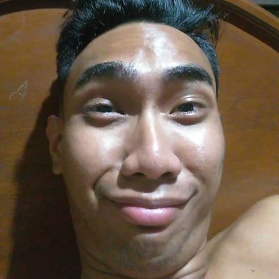 dwightamiel05's profile picture. trust isn't given, trust is earned👆🏼 IG: concepciondwight.83