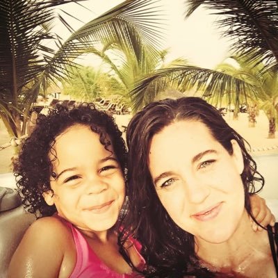 Reading/Literacy Specialist📚Globetrotter🌍 Multiracial fam👨‍👩‍👧‍👧 Justice seeker ⚖️ #SCBWI Mama of @thetinydiplomat She/her bethany@biracialbookworms.com