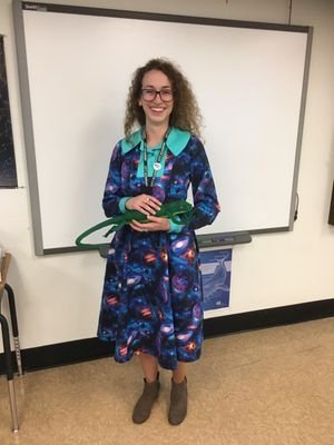 Striving to be a modern Ms. Frizzle without the benefit of a magic school bus!