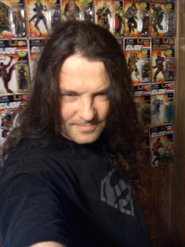 Darth_Ennis's profile picture. Who wants to know?