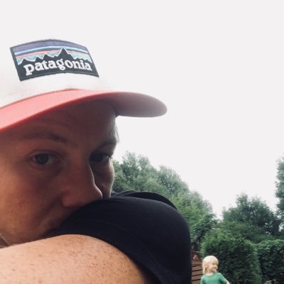 RicScheck's profile picture. Lehrer für Sport, Politik und Theater #Berlin #Sport #St.Pauli #Digitale Bildung #Reisen #Schule