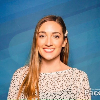 Customer Success Manager @iCIMS. Lover of music, dogs, seasonal activities, #recruitmentmarketing, and cinnamon buns. Reality TV enthusiast. GO PATRIOTS!