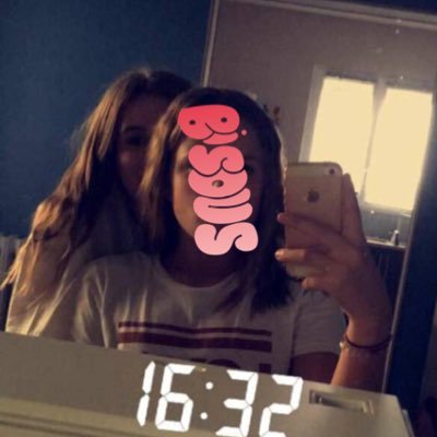 ines_lndr's profile picture. 👋🏼