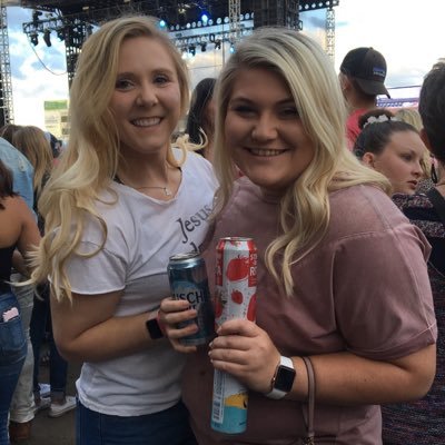 ashell2015's profile picture. 