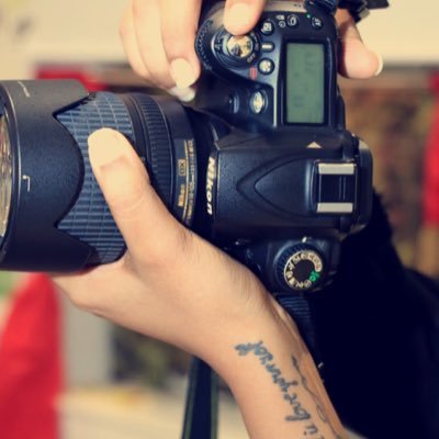 zooz_bs_lk's profile picture. Bachelor of Chemistry - University of Dammam 👩🏻‍🎓. ♒️. "I haven't changed, l just found my self"