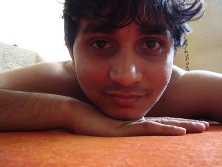 mitwittier's profile picture. Curious. Copywriter.