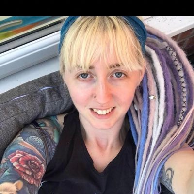 Body Piercer and Business owner at Vesso Art Studio in Pocklington, Mother of 2 great girls