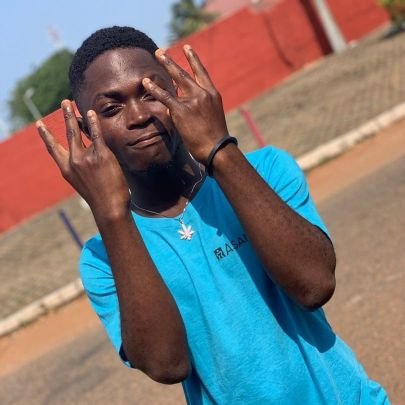 Vll53322689's profile picture. 🆓 n single 🌹 and ready to mingle 
        0571864340