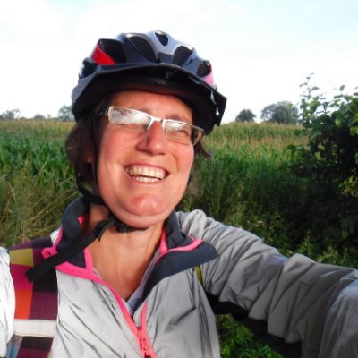 Academic Skills Librarian at Staffordshire University and cycling nut. Every day is a school day.