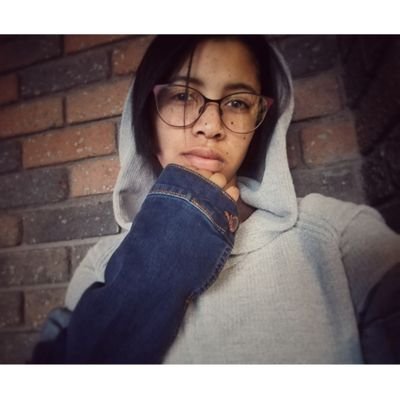 ColaOckhuys's profile picture. South African girl who wants to make a difference,change other people’s lives,give hope even for a moment,use my name for good and change the game I could ~ TK