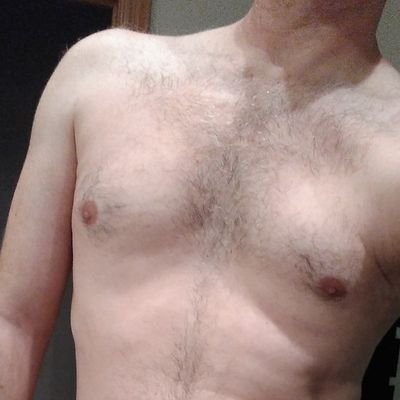 JoeC6412's profile picture. Gay, free and funny, love to share. MD 18+