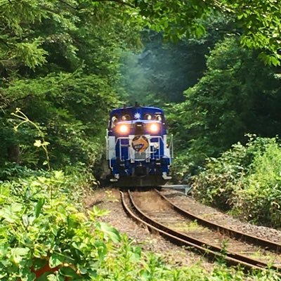 農業と鉄道が好きです。駅メモ・鉄道好きな方気軽によろしくお願いします！駅メモ垢,鉄道垢 旅先で撮った鉄道写真載せたりもします。他の方の鉄道写真を見るのも好きです。鉄道情報収集・旅行計画の参考でも使っています！！ 駅スタンプ集めるのにもハマってる/撮影した映像を保存目的でYouTubeに載せてるので興味あれば是非！