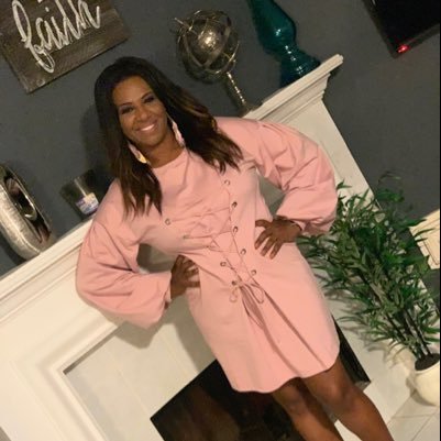 Suzettespartans's profile picture. Mother of two, college mom, cheer mom, Basketball mom, football mom,track mom,High School Mom, 🙄😂🏈🏃🏾🇯🇲💃🏾🙏🏾