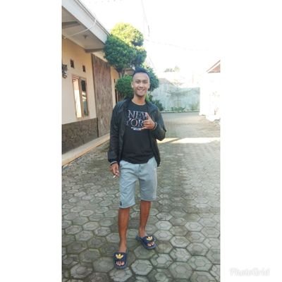 fahrisal_'s profile picture. Path: Fahrisal Fadilah ||  ig.fahrisalfadilah