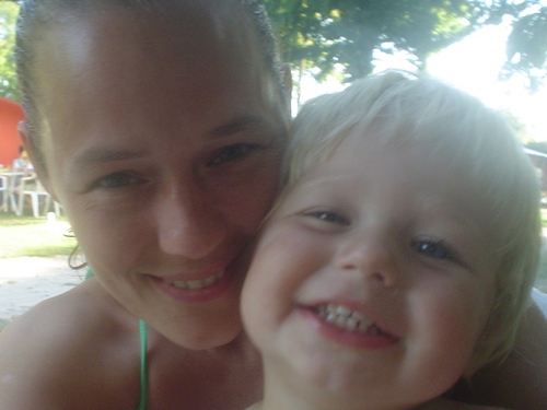 sabientjuh1975's profile picture. love yoga, meditation & my kids Juliette & Oli4, try to live a zen life but that's difficult ;-)