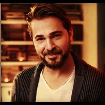 vfaRlec74SLJIT2's profile picture. 