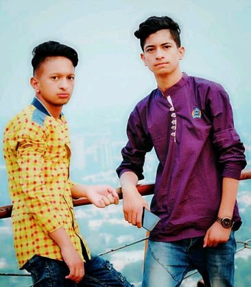 Waleedu93898000's profile picture. proud to be pakistani😍