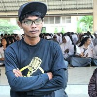 A Y (@awan_yanuar) 's Twitter Profile
