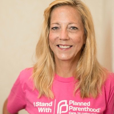 Director of Public Affairs @PPSATSC. Former reporter, editor, press secretary. Mom. Mimi. Gamecock. Pee Dee girl. Southern woman with opinions.