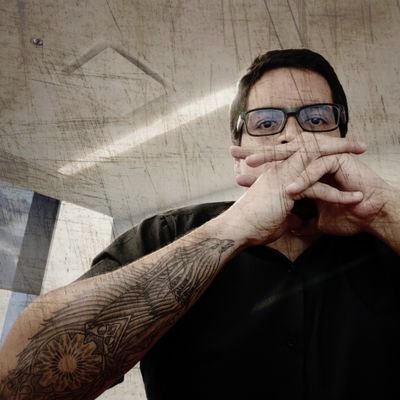 thorbeluan's profile picture. Otro oficinista más persiguiendo la torta de tamal | Ocasional aficionado de sillón del Club Universidad Nacional, A. C.