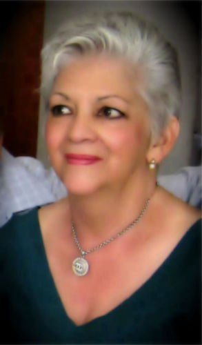 Abogado. Bisabuela, abuela, madre, hermana, tía, amante de mi familia. Soñando a Venezuela LIBRE de nuevo. Tengo más fé que razón, por ser la fé ilimitada.