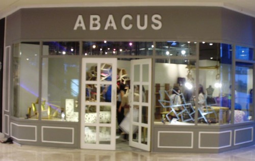 ABACUS - All aBout ACcessories is US. We started in June 2010. There are 6 label in it : Cocomomo, Eight, House of Jealouxy, Kaligula, Naima and Venom.