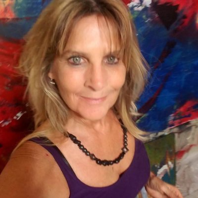 🎨 Artist | Print Club Creator | Abstracts, Florals & Mixed Media Prints
Join the Collectors Club ⬇️
https://t.co/ILOcveUxk8