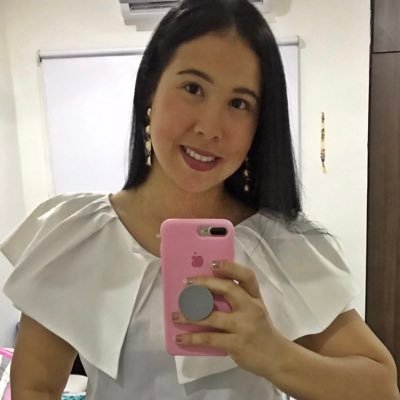 IsaRuizBanda's profile picture. Abogada - Eps. en Derecho Administrativo, Isaías 41:10 🙏🏻💪🏻