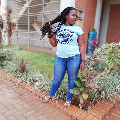 RambudaSup's profile picture. FeArFuLlY and WoNdErFUlLy MaDe😋😋