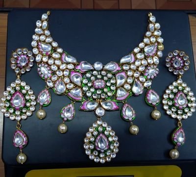 For Beautiful, trendy, indian, kundan, polki, victorian diamond, American diamond, natural stone jewellery,

resellers welcome,
contact: DM or 7027600045 🇮🇳