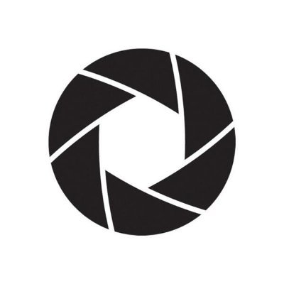 Unfoxin's profile picture. 