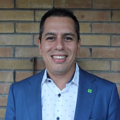 VP of Digital, Social, Content Marketing at @TD_Canada, dad of 2, news junkie, 🇹🇷 & 🇨🇦, views expressed here are my own