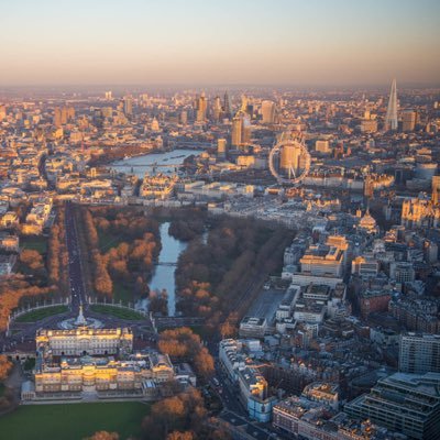 ContempVoiceLDN's profile picture. showcasing the best of london’s new musical theatre writers & performers 🇬🇧🎤 contemporaryvoiceslondon@gmail.com