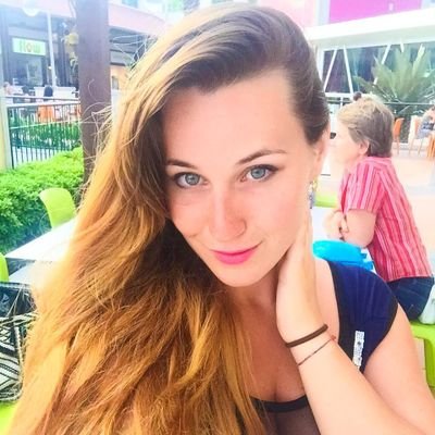 rebecabuonomo's profile picture. je suis une femme avec une grand coeur qui aime beaucoup la nature