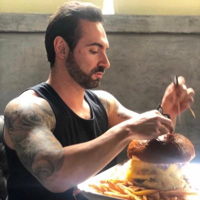 Desenvolvedor, youtuber e competidor de comida