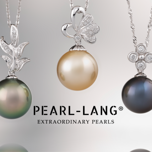 Celebrating brilliance, strength, resilience, and individuality of women. For us the pearl is more than a gem. It's a symbol of what we’re made of.