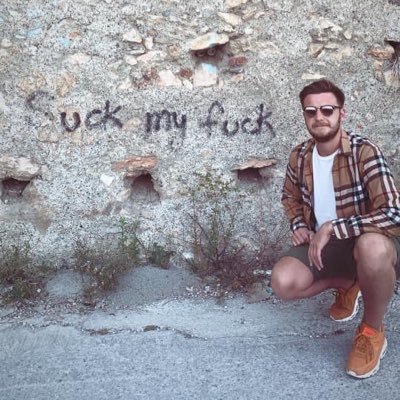DE22. I’ve got four gcse’s mate i’m not silly.