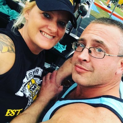 Diehard Steelers Fan with 30 Steeler tats and counting.. Mother of a beautiful daughter and proud girlfriend of a great guy !!