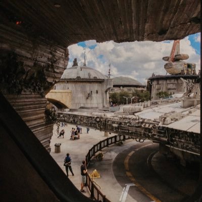 tablelamp21's profile picture. 😎