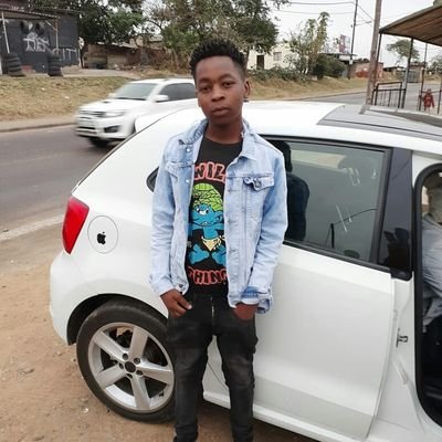 savEdge_kidd2G's profile picture. 🇿🇦
NkuluRh_caReless_dwg 
[kelles boiz]💃

#тeaмFollowBacĸ🔙💫🔁
I love нιp нop мυѕιc 👂🎵