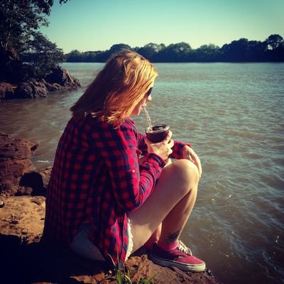 kimiaika's profile picture. Cuando uno está muerto,uno no sabe que está muerto.
Son los otros los que sufren...
...lo mismo sucede cuando uno es un pelotudo.