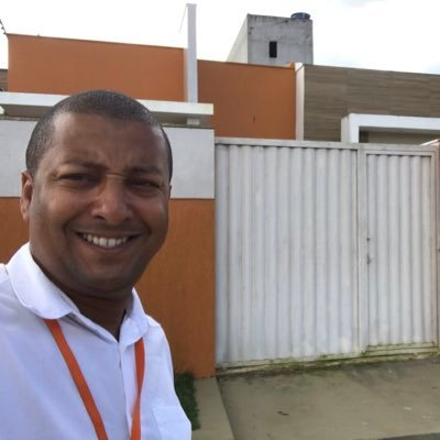 Corretor de Imóveis - CRECI 22.866
https://t.co/MeCkQd6pF4
Consultoria e Assessória em
👉🏽 Financiamentos Imobiliários 🏠
👉🏽 Compra e Venda de imóveis 🏢