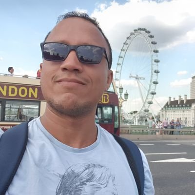 euDiegoMo's profile picture. l'essentiel est invisible pour les yeux !