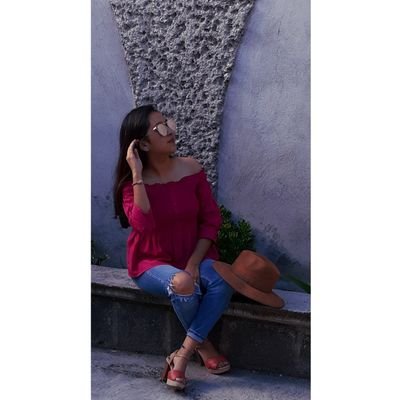 reginaaava's profile picture. Filántropa|Mente👁|Nada es para siempre.