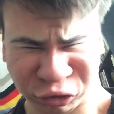 megamos_'s profile picture. Chillin