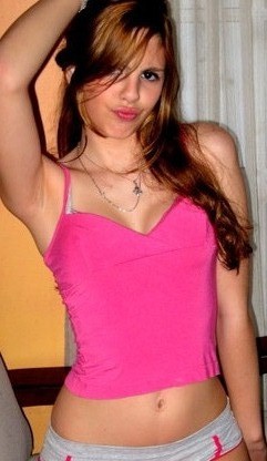 micaamor's profile picture. SI ME SEGUIS YO TAMBN TE SIGO :)
http://t.co/Z4QTR8p6Gc