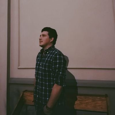 ozkrivera's profile picture. Videasta y fotógrafo