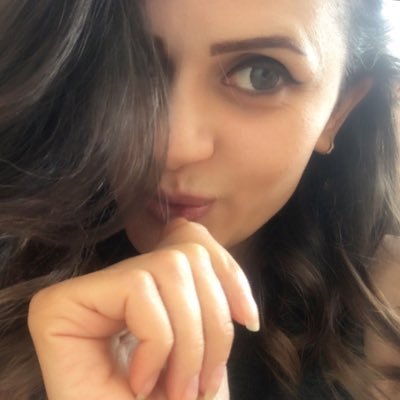 Her bir yeni gün yeni dönemin, yeni heyhatın, yeni uğurun, yeni dövranın başlangıcıdır! Sadece olaraq bunu yaşamaq lazımdır!