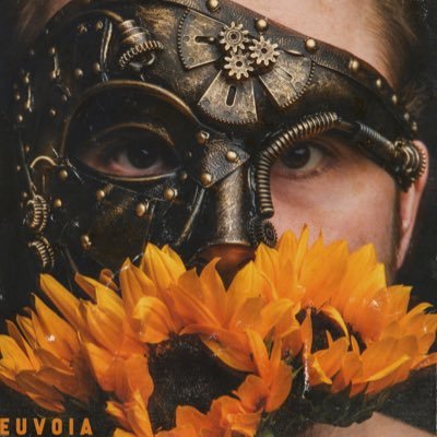 euvoiaofficial's profile picture. 